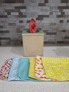 Lovevery Magic Tissue Box